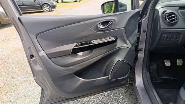 Renault Captur image 8