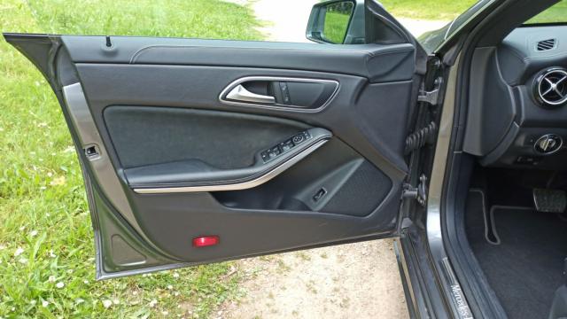 Mercedes Benz Cla Shooting Brake image 2