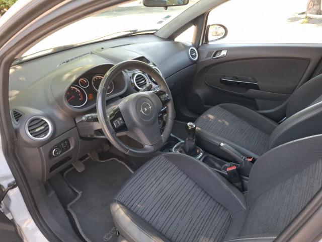 Opel Corsa image 2
