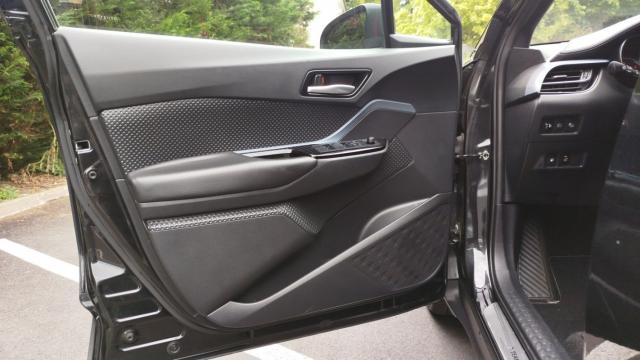Toyota C-Hr image 3