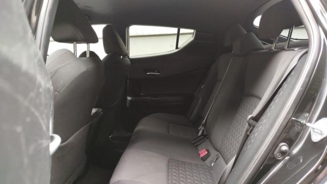 Toyota C-Hr image 5