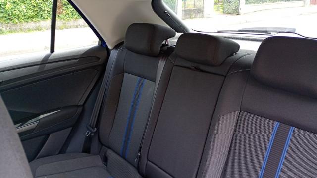 Volkswagen T-Roc image 2