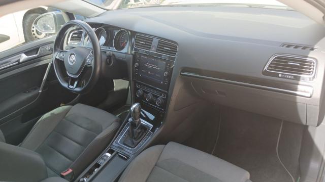 Volkswagen Golf image 5