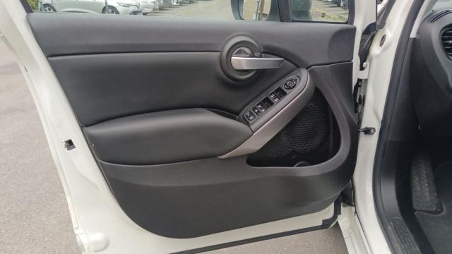 Fiat 500x image 8
