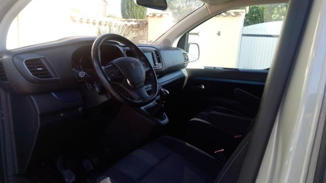 Peugeot Traveller image 6