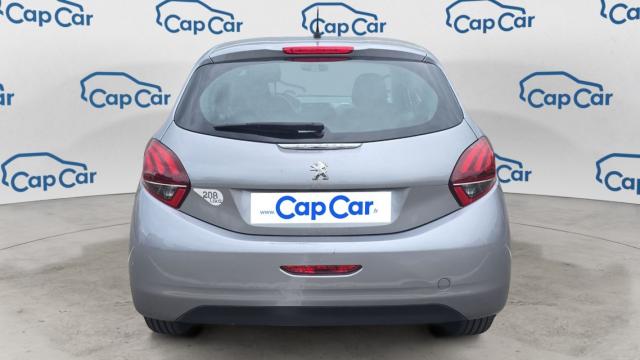 Peugeot 208 image 1