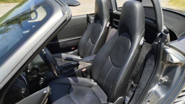 Porsche Boxster image 8