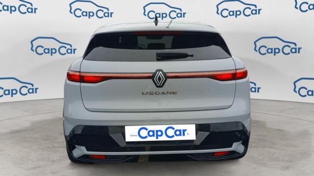 Renault Mégane E-Tech image 8