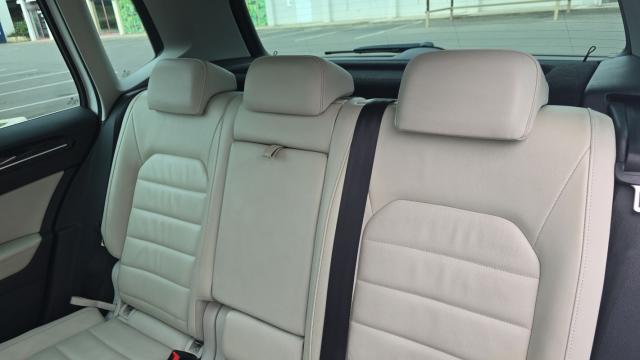 Volkswagen Golf Sportsvan image 3