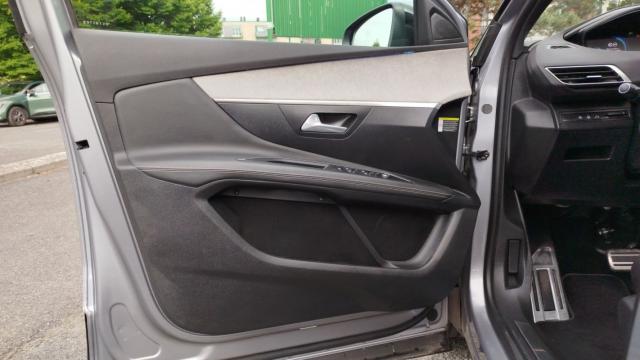 Peugeot 3008 image 9