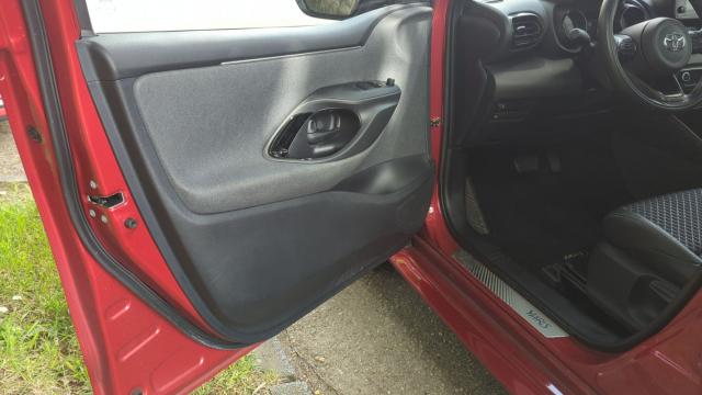 Toyota Yaris image 6
