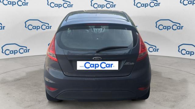 Ford Fiesta image 2