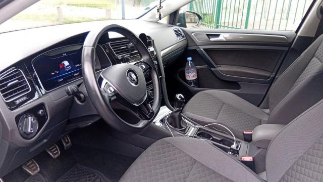 Volkswagen Golf image 4