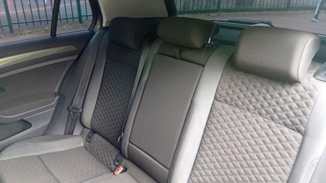 Volkswagen Golf image 6