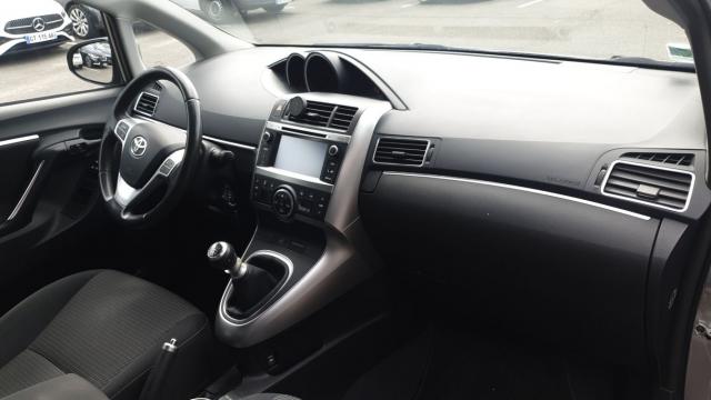 Toyota Verso image 4