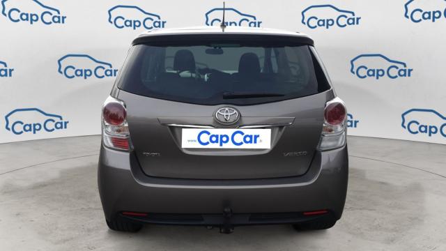 Toyota Verso image 9