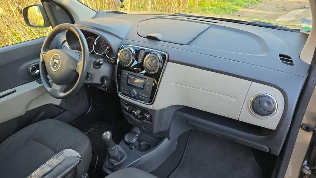 Dacia Lodgy image 6