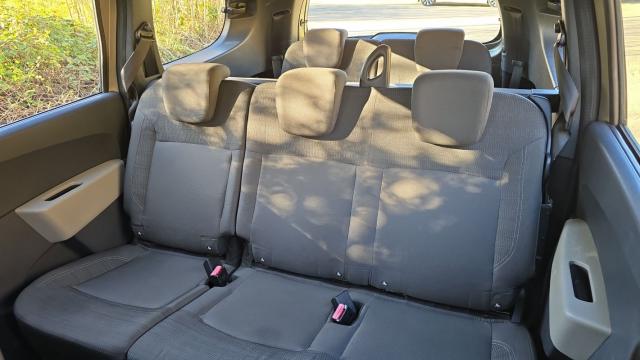 Dacia Lodgy image 8