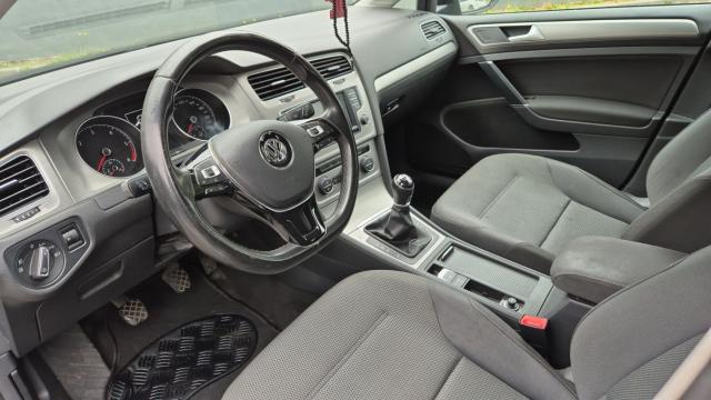 Volkswagen Golf image 5