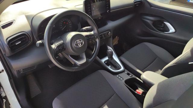 Toyota Yaris image 6