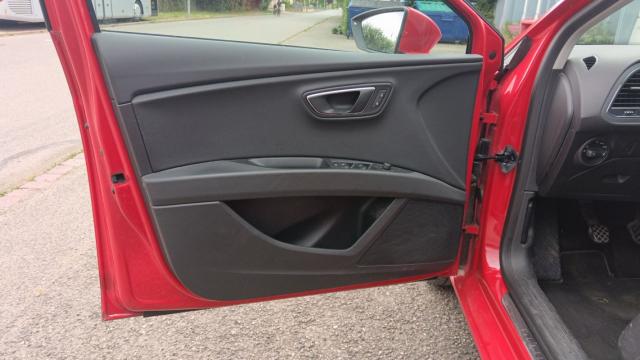 Seat Leon image 5