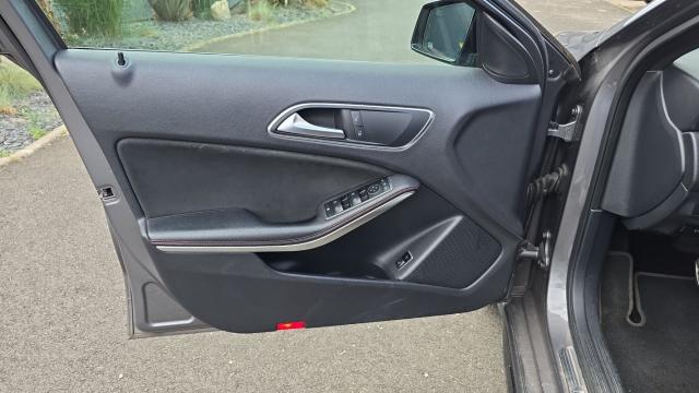 Mercedes Benz Classe Gla image 8