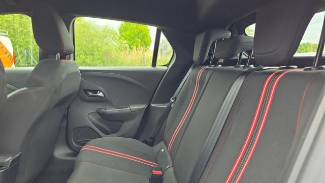 Opel Corsa image 8