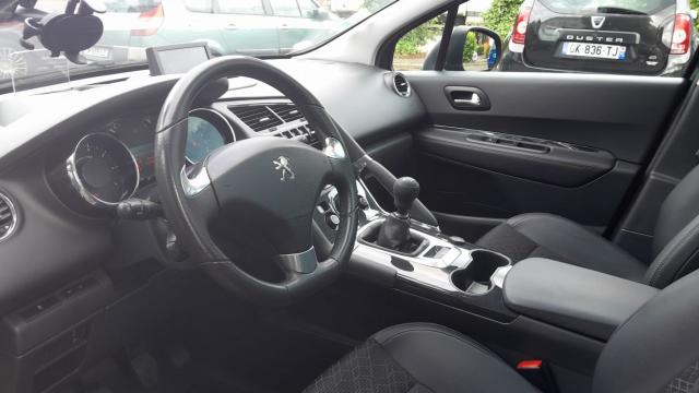 Peugeot 3008 image 3