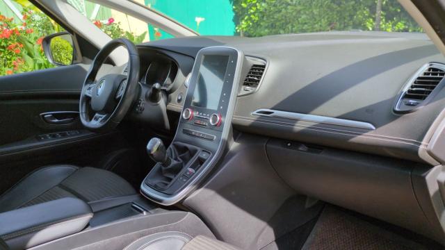 Renault Scénic image 3