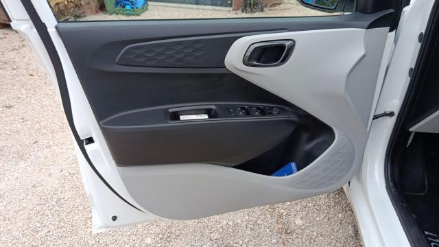 Hyundai I10 image 2
