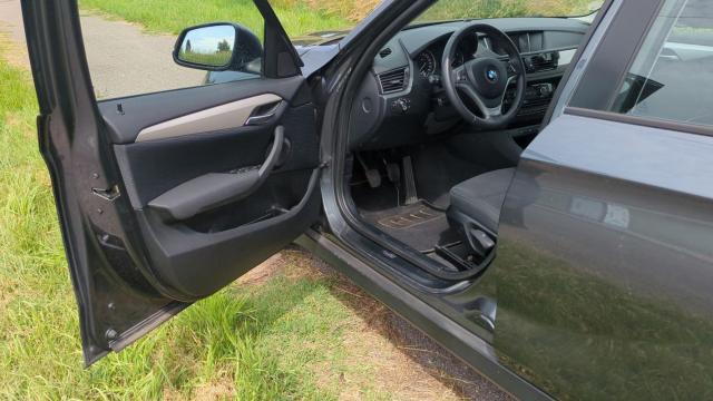 Bmw X1 image 8
