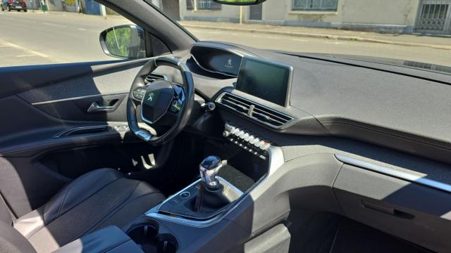 Peugeot 3008 image 6