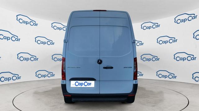Mercedes Benz Sprinter image 7