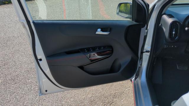 Kia Picanto image 2