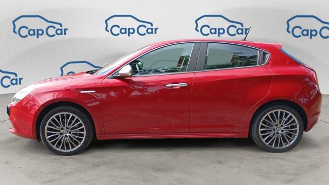 Alfa Romeo Giulietta image 9