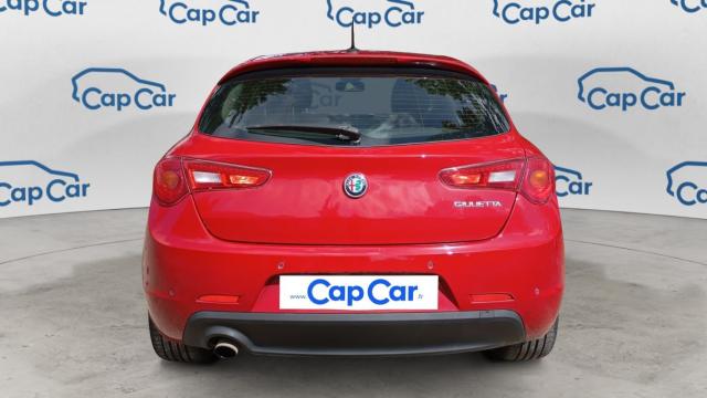 Alfa Romeo Giulietta image 8