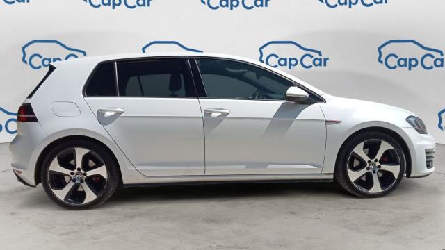Volkswagen Golf image 9