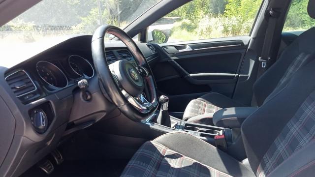 Volkswagen Golf image 4