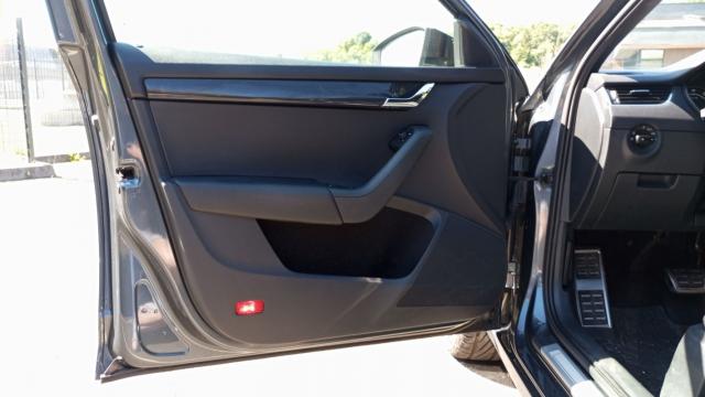 Skoda Octavia image 4