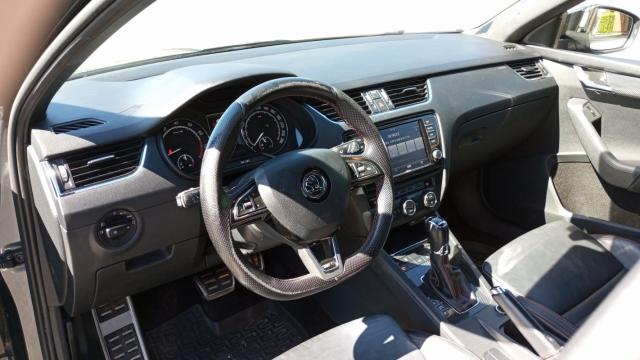 Skoda Octavia image 3
