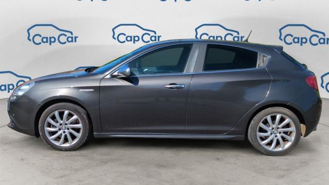 Alfa Romeo Giulietta image 9