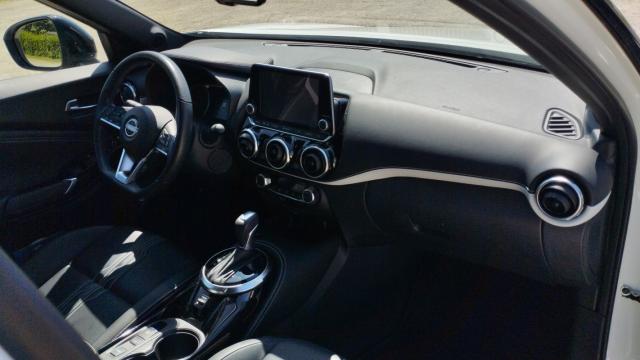 Nissan Juke image 9