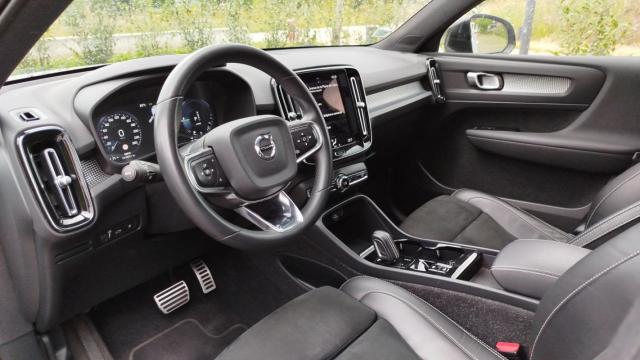 Volvo Xc40 image 1