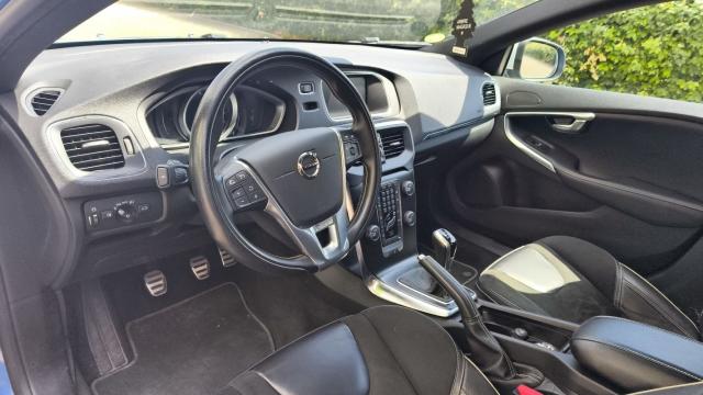 Volvo V40 image 3