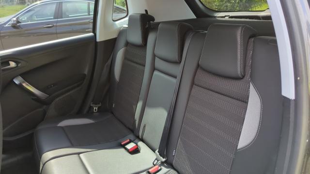Peugeot 2008 image 6