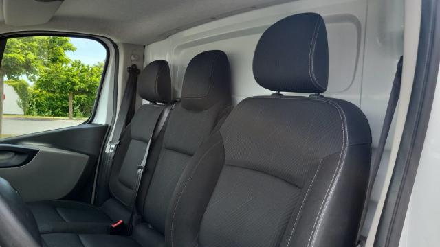 Renault Trafic image 3