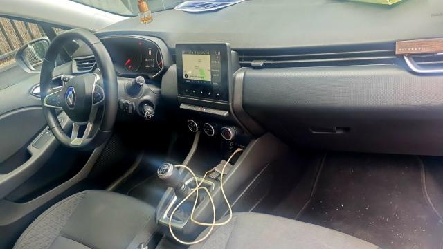 Renault Clio image 7