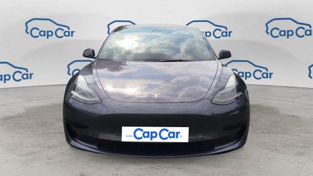 Tesla Model 3 image 2