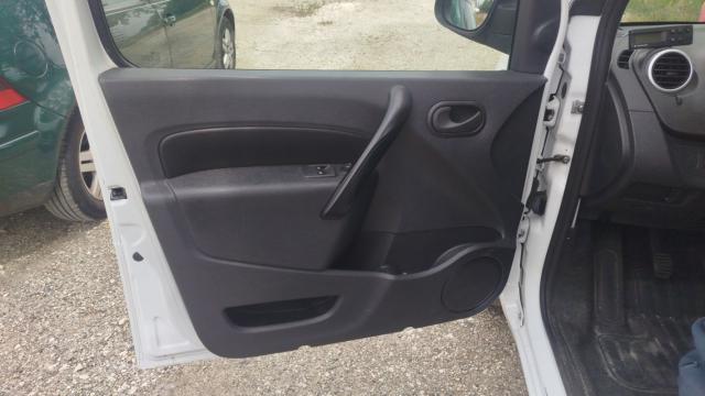 Renault Kangoo image 5
