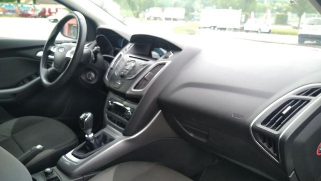Ford Focus image 3